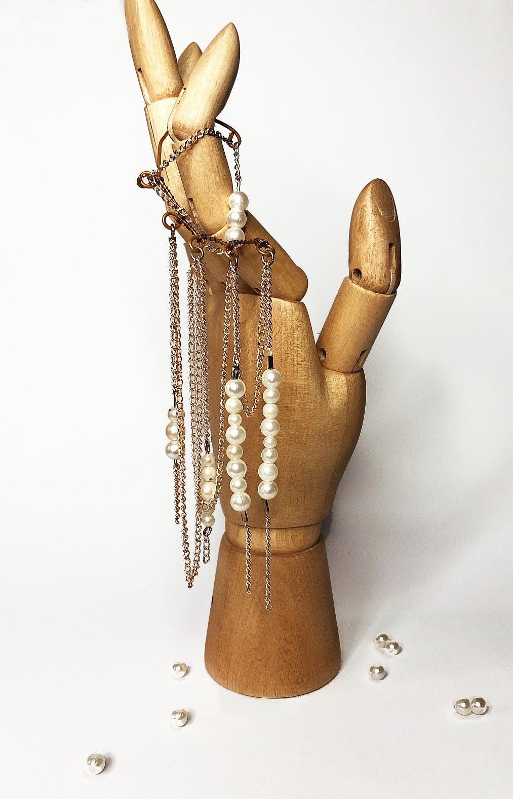 Pearl Fall Ear Wrap - One side